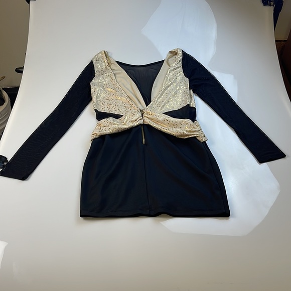 Monaco Women Casual Longsleeves Backless Dress                           X35-16 - Picture 4 of 4